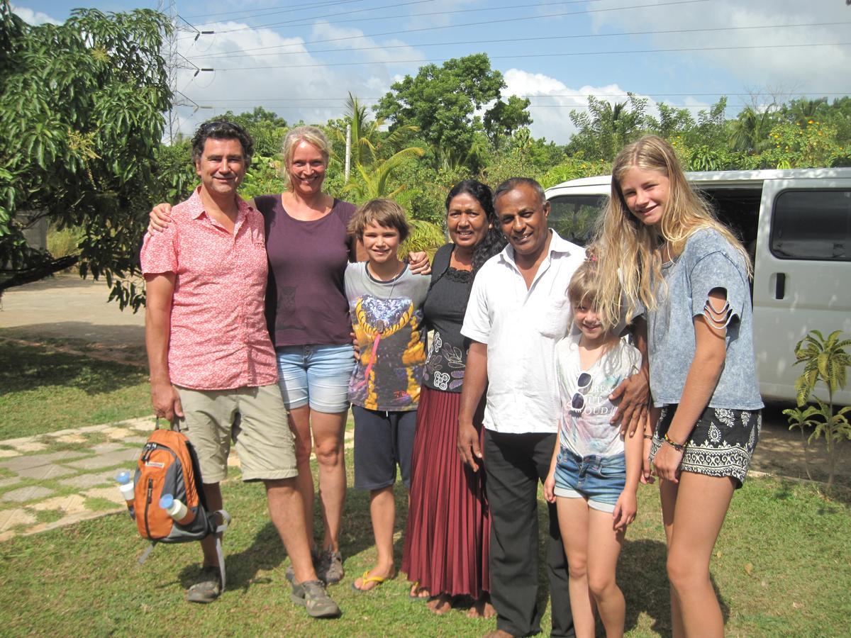 Miheen Hotel & Resort - Anuradhapura มิฮินตาเล ภายนอก รูปภาพ