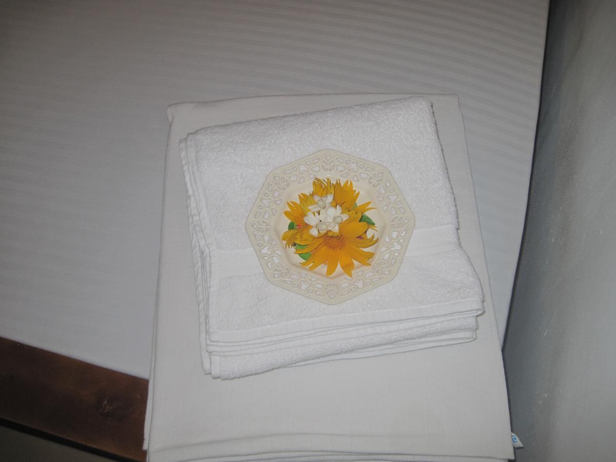 Miheen Hotel & Resort - Anuradhapura มิฮินตาเล ภายนอก รูปภาพ