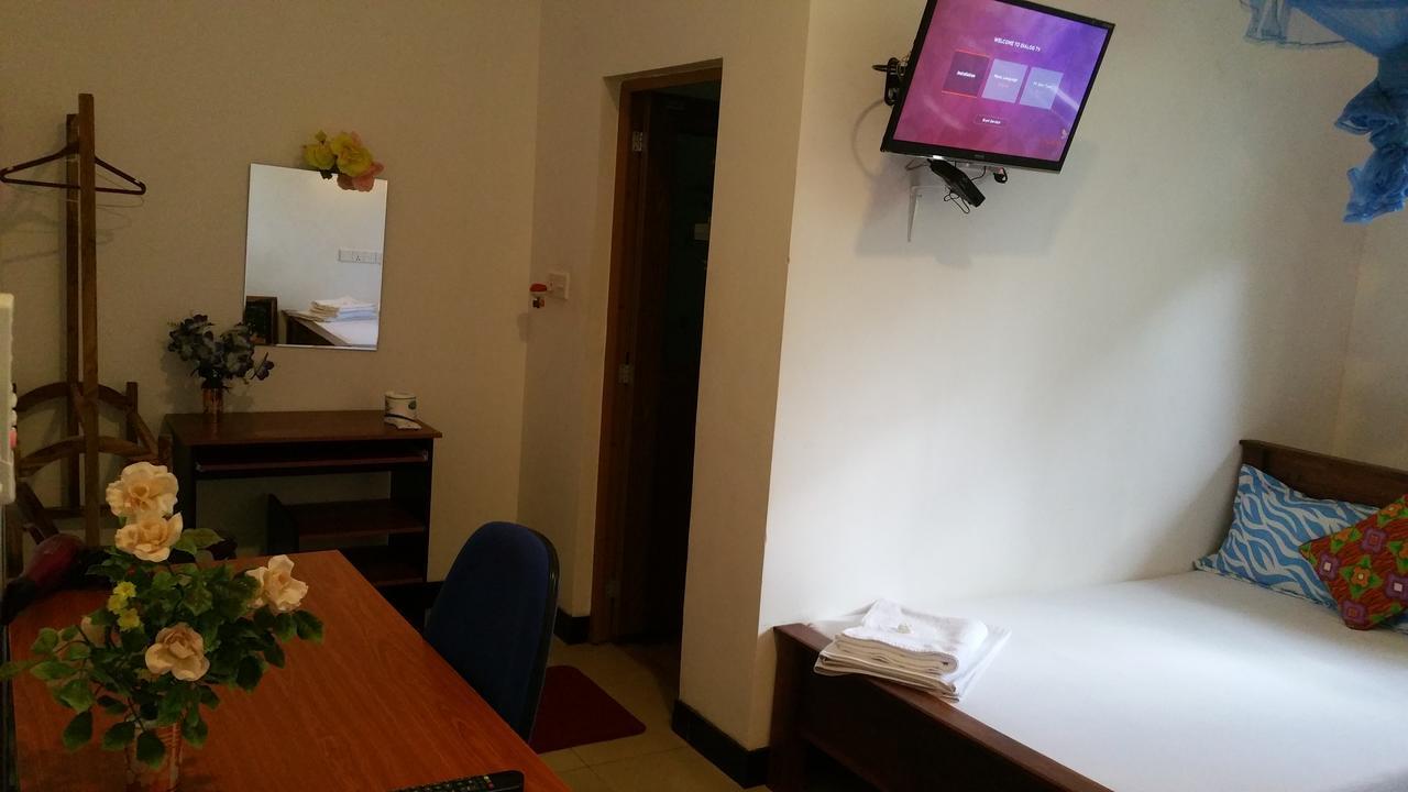 Miheen Hotel & Resort - Anuradhapura มิฮินตาเล ภายนอก รูปภาพ