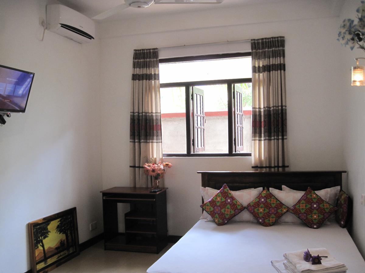 Miheen Hotel & Resort - Anuradhapura มิฮินตาเล ภายนอก รูปภาพ