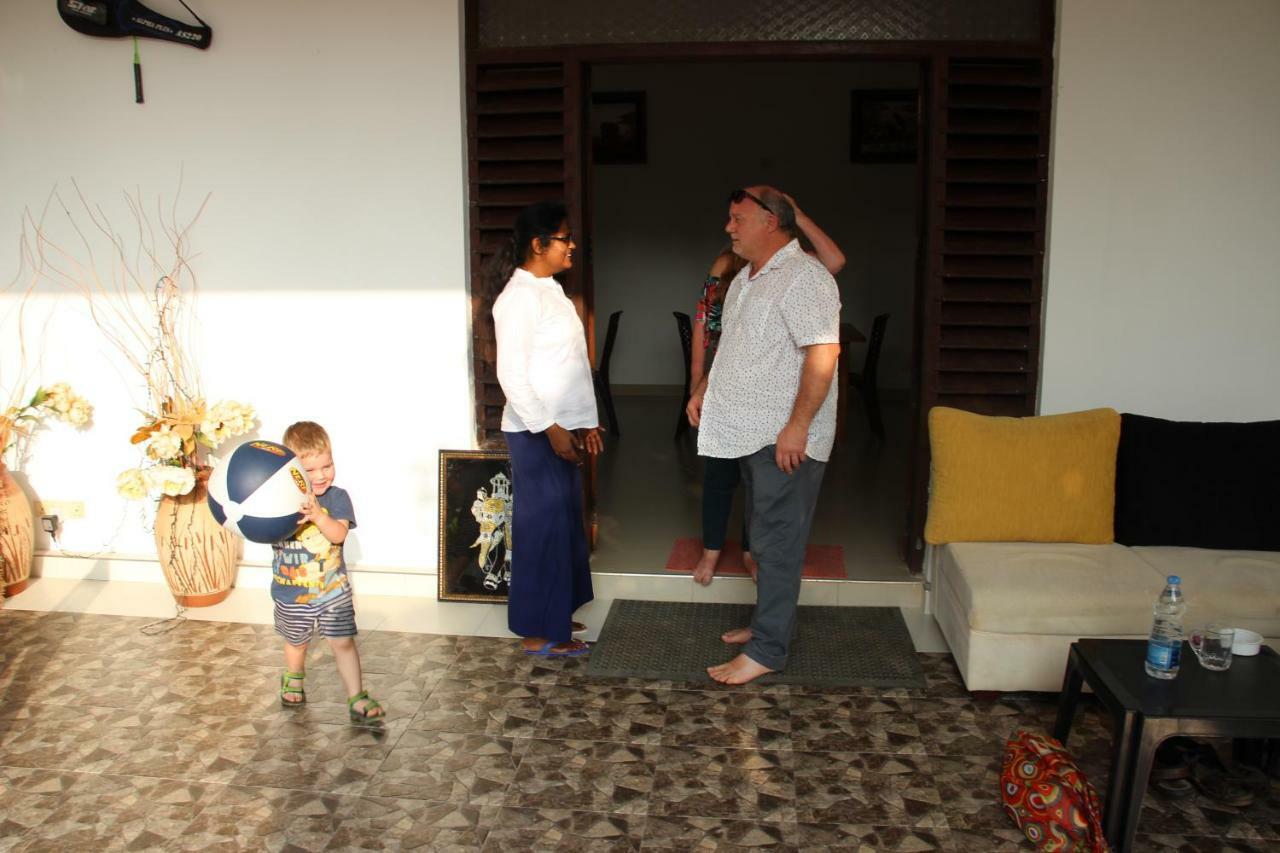 Miheen Hotel & Resort - Anuradhapura มิฮินตาเล ภายนอก รูปภาพ